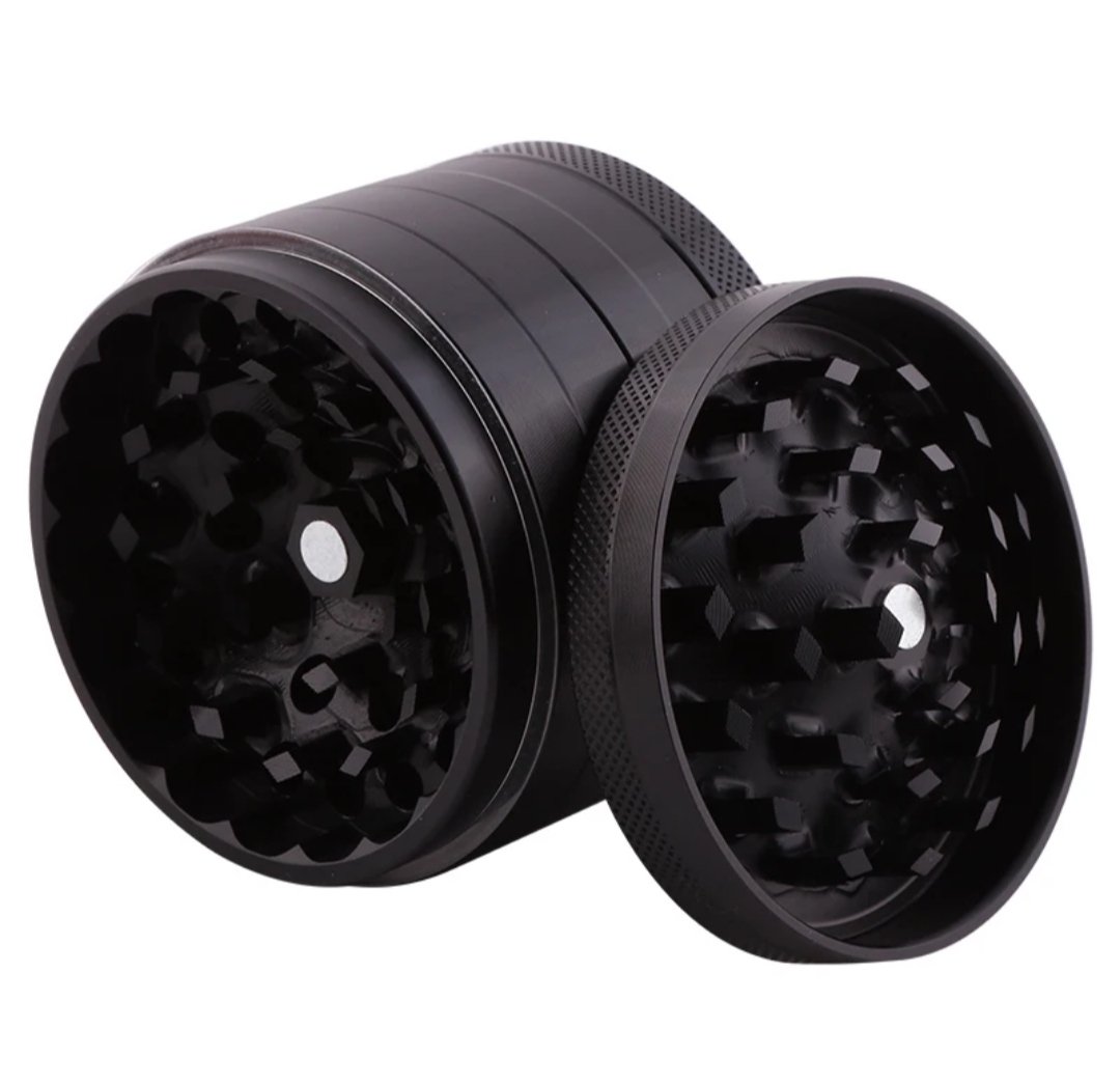 50mm Metal Grinder for Smooth Grinding with Scraper, Magnetic Lid